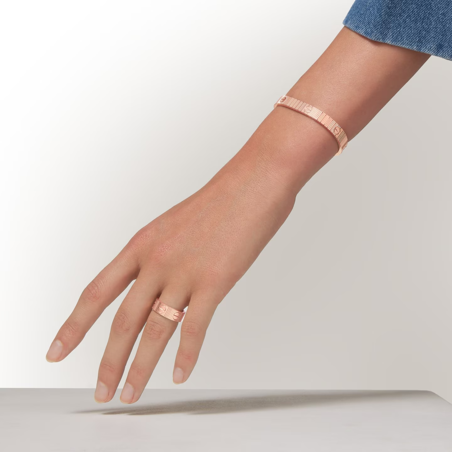 LOVE Ring - Image 3